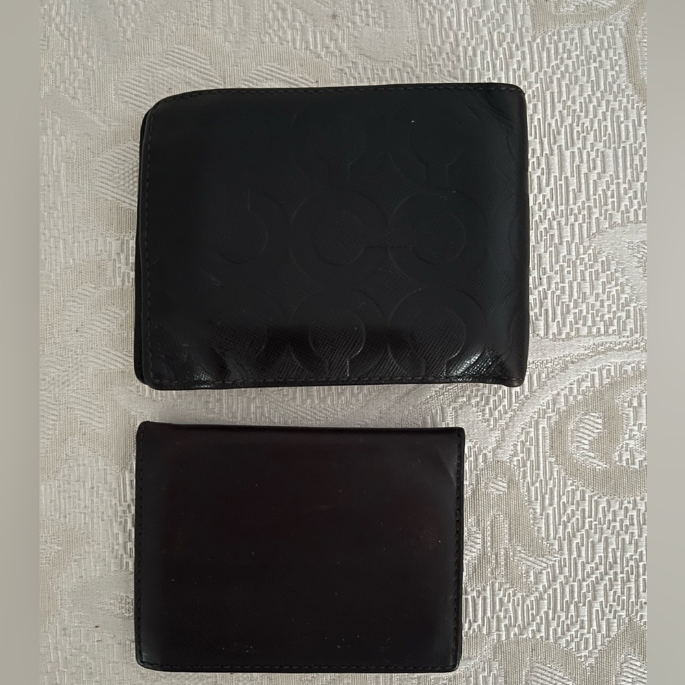Coach chocolate brown Signature leather wallet with ID wallet!
